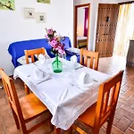 Casa Manoli קוניל דה לה פרונטרה